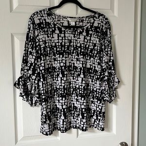 Excellent Condition! Christopher & Banks Blouse. Size XL, Black & White.
